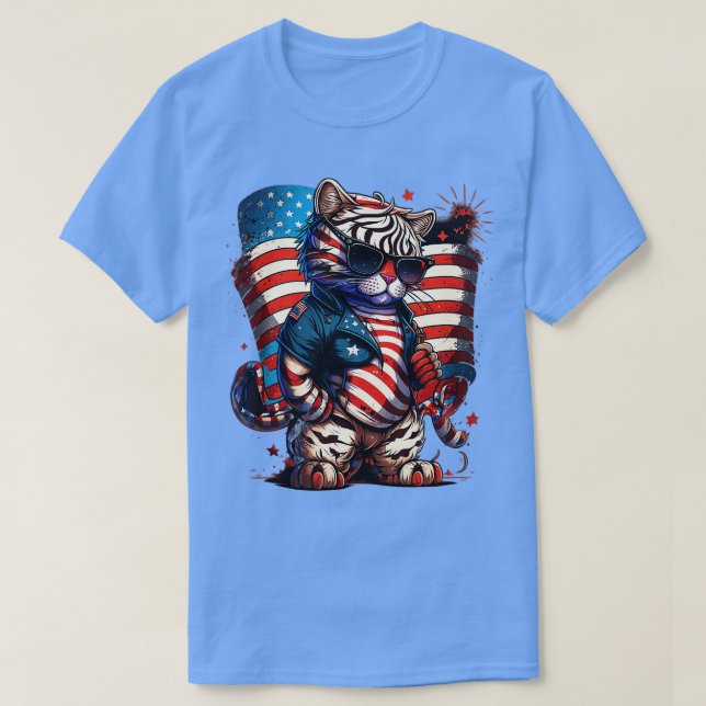 Camiseta 4 de julio Patriótico Bengala Tigre Bandera de Est (Diseño del anverso)