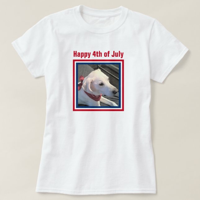 Camiseta 4 de julio: Perro rojo blanco azul con bufanda (Diseño del anverso)