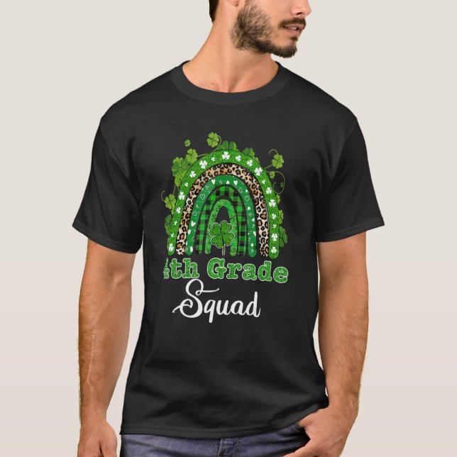 Camiseta 4° Grado Squad Rainbow Gnome Feliz St Patricks Da (Anverso)