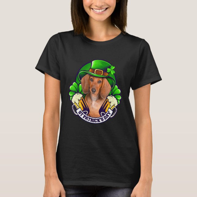 Camiseta 4 Leaf C Dachshund Holding Cerveza St Patrick Shir (Anverso)
