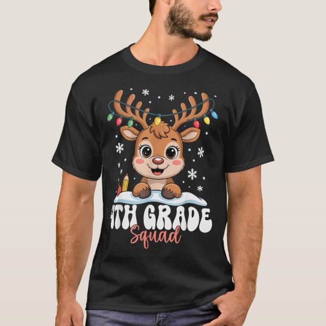 Camiseta 4th Grade Squad Reindeer Christmas Lights Cute Win (Anverso)