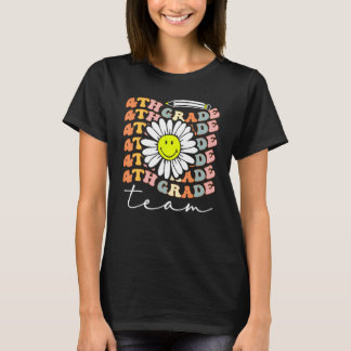 Camiseta 4th Grade Team Retro Groovy Women Happy First Day 