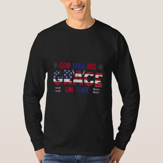 Camiseta 4th Of July Groovy Patriotic God Shed His Grace On (Anverso)