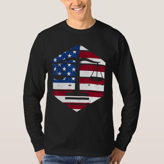 Camiseta 4th Of July Lawyer Attorney US Flag Scale Of Justi (Anverso)