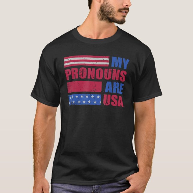 Camiseta 4th of July My Pronouns Are USA Flag George Washin (Anverso)
