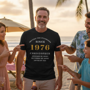 Camiseta 50.º cumpleaños 1976 Black White Gold Elegant Name