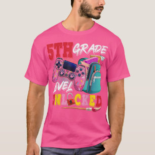 Camiseta 5.º videojuego desbloqueado de nivel universitario