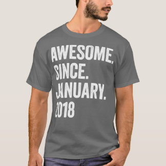 Camiseta 5 años de asombro desde enero de 2018 5º cumpleaño