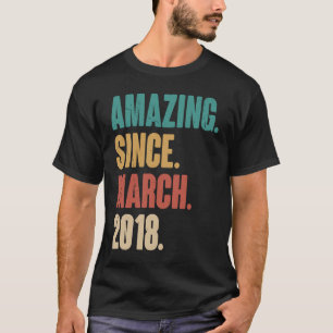 Camiseta 5° cumpleaños de decoración asombrosa desde marzo