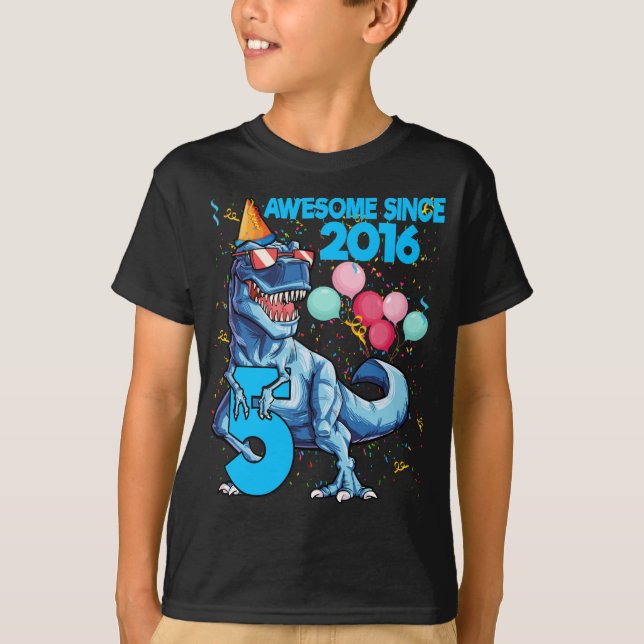 Camiseta 5° cumpleaños impresionante desde dinosaurio 2016 (Anverso)