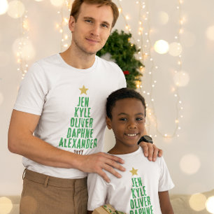 Camiseta 5 Nombres De Familia En Forma De Árbol De Navidad