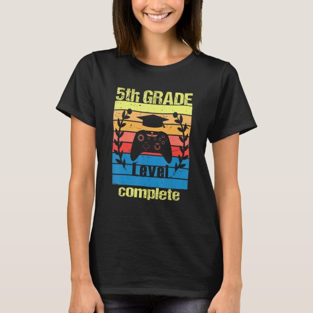 Camiseta 5th Grade Level Complete  Graduation Video Gamer (Anverso)