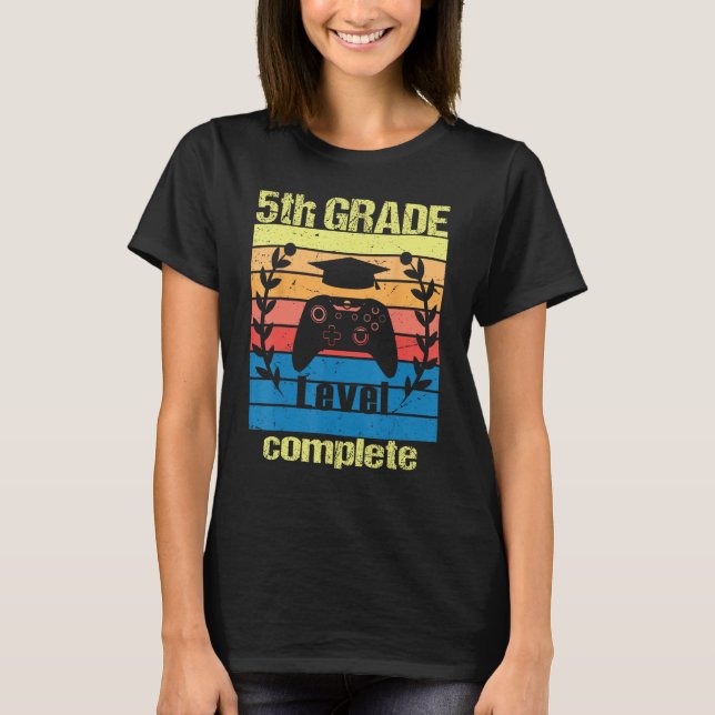 Camiseta 5th Grade level complete Retro Graduation Video Ga (Anverso)