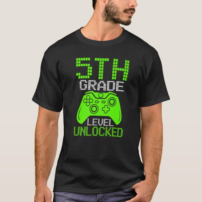 Camiseta 5th Grade Level Unlocked Video Game Back To School (Anverso)