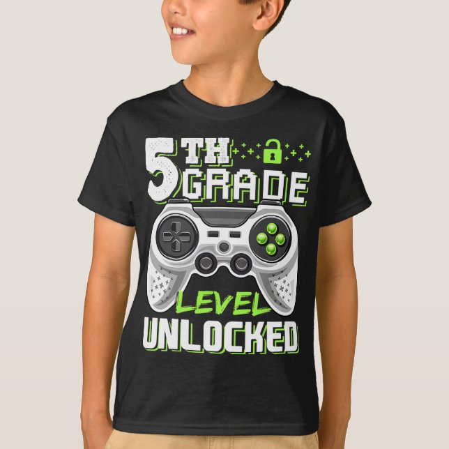 Camiseta 5th Grade Level Unlocked Video Game Back To School (Anverso)