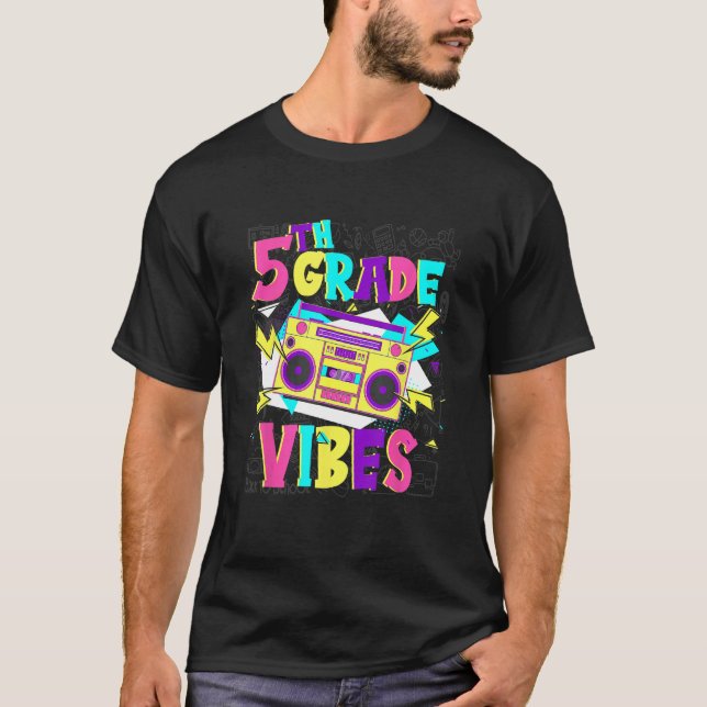 Camiseta 5th Grade Vibes Stereo Student Teacher Back To Sch (Anverso)
