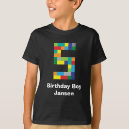 Camiseta 5to cumpleaños de los ladrillos plásticos del