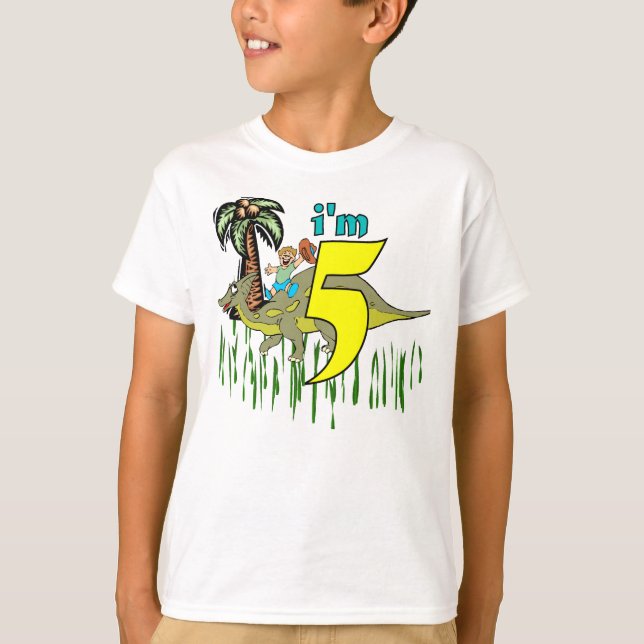 Camiseta 5to dinosaurio del cumpleaños del muchacho (Anverso)
