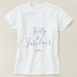 Camiseta 60 Fabulous Blue Custom Name 60th Birthday Gift<br><div class="desc">Celebre el giro de 60 en estilo con este nombre personalizado moderno camiseta de 60 años con el texto 60 y elegante caligrafía de escritura manuscrita de denim azul oscuro. Simplemente agrega tu nombre a esta camiseta de la celebración de los 60 años. Perfecto regalo de cumpleaños para un niño...</div>