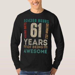 Camiseta 61ª Horas de Cumpleaños Días Meses Jueves 61 Años