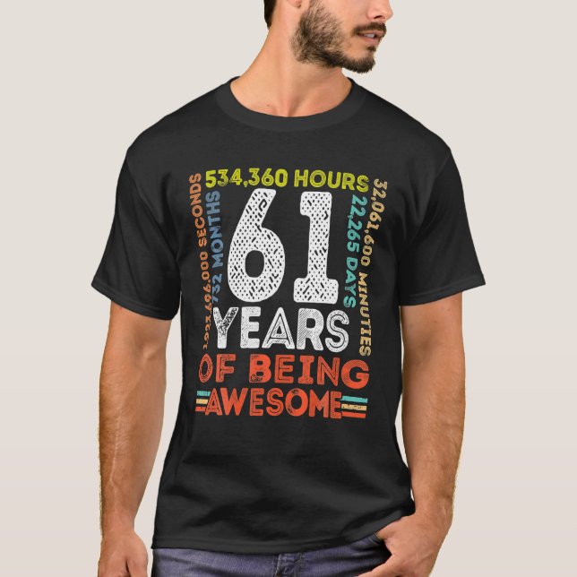Camiseta 61.º cumpleaños increíble Retro de cosecha de 61 a (Anverso)