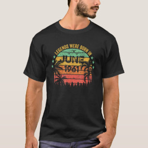 Camiseta 61 Year Old Awesome Since June 1961 61th Birthday