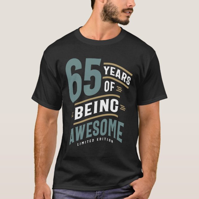 Camiseta 65 Años De Ser Increíble - 65 Años (Anverso)