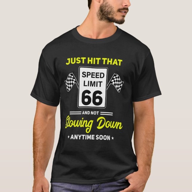 Camiseta 66.º Rótulo de límite de velocidad de cumpleaños a (Anverso)