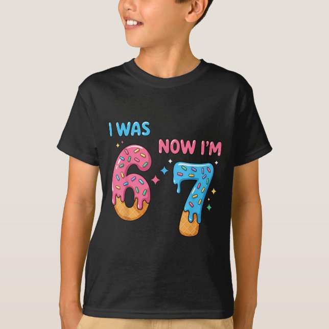 Camiseta 67 Birthday I Was 6 Now I'm 7  (Anverso)