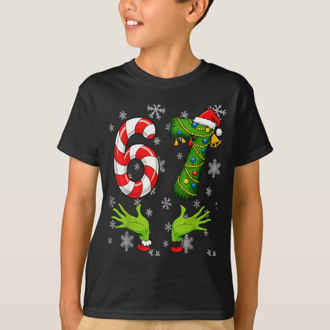 Camiseta 67 Christmas 6 7 Meme Pajamas 67 Bruh Slang  (Anverso)
