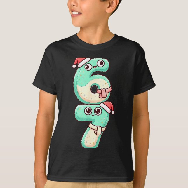 Camiseta 67 Christmas Kawaii Pastel Design  (Anverso)