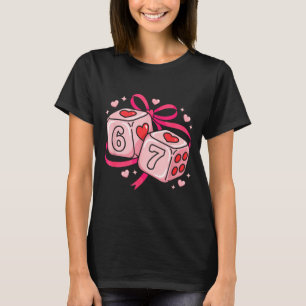 Camiseta 67 Dados Día de San Valentín Seis Siete Corazones