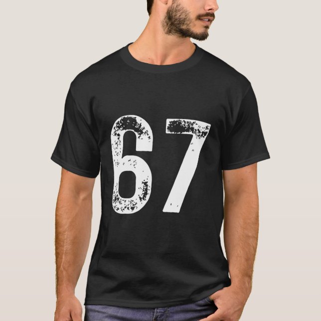 Camiseta 67 Feliz Día B con problemas (Anverso)