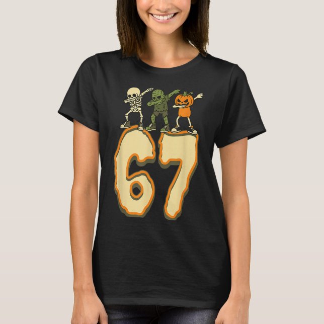 Camiseta 67 Halloween Meme 6 7 Numbers Six Seven Funny Kids (Anverso)