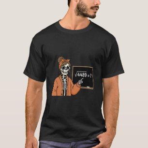 Camiseta 67 Maestra Skeleton Halloween Square Root 4489 Mes