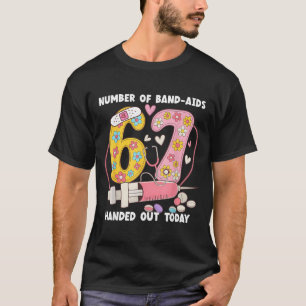 Camiseta 67 Meme de enfermera divertido seis siete enfermer