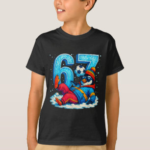 Camiseta 67 Regalo de meme divertido de fútbol de pingüino