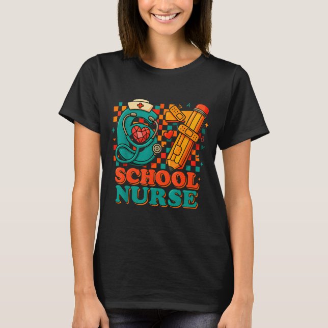 Camiseta 67 School Nurse Days Pencil Heart Funny Medical  (Anverso)