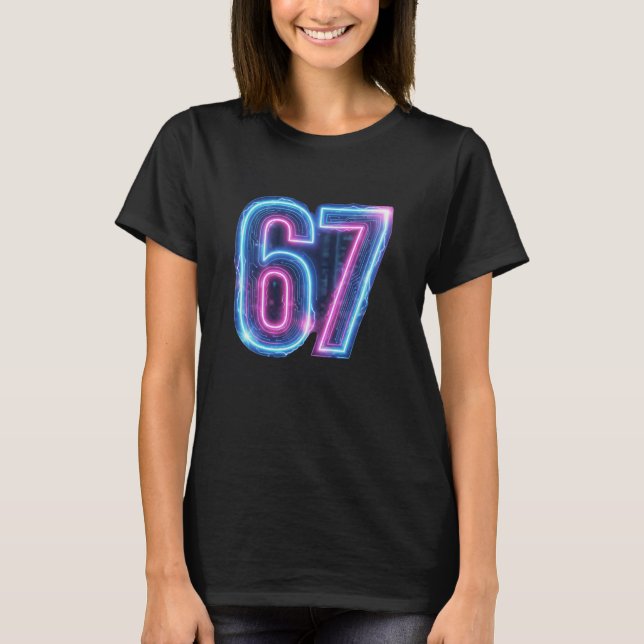 Camiseta 67 Streetwear Graphic T-Shirt Design (Anverso)