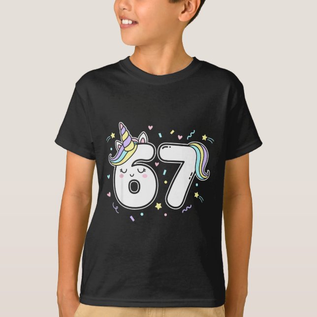 Camiseta 67 Unicorn Six Seven 6-7 Meme  (Anverso)