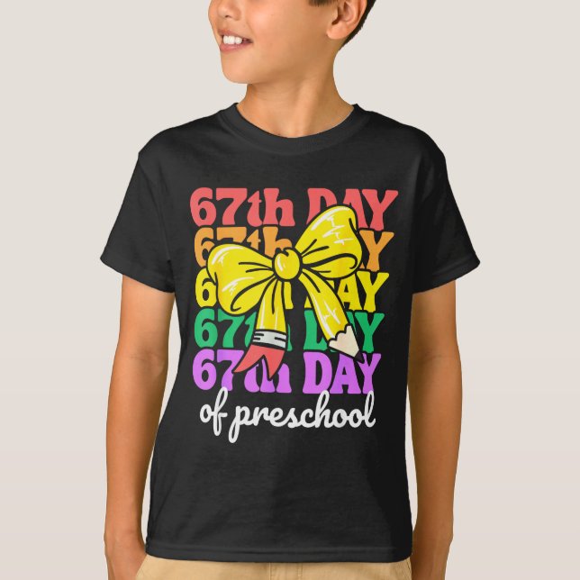 Camiseta 67th Day Of Preschool Girls Coquette Bow 67 Days O (Anverso)