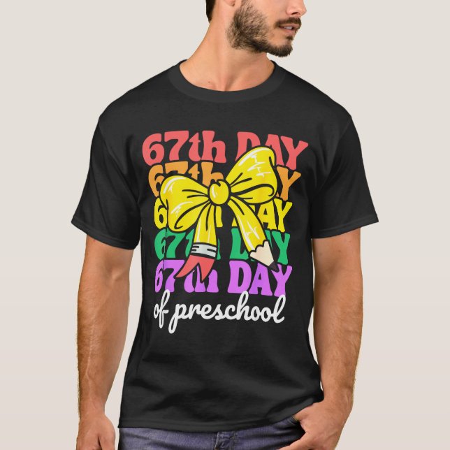 Camiseta 67th Day Of Preschool Girls Coquette Bow 67 Days O (Anverso)