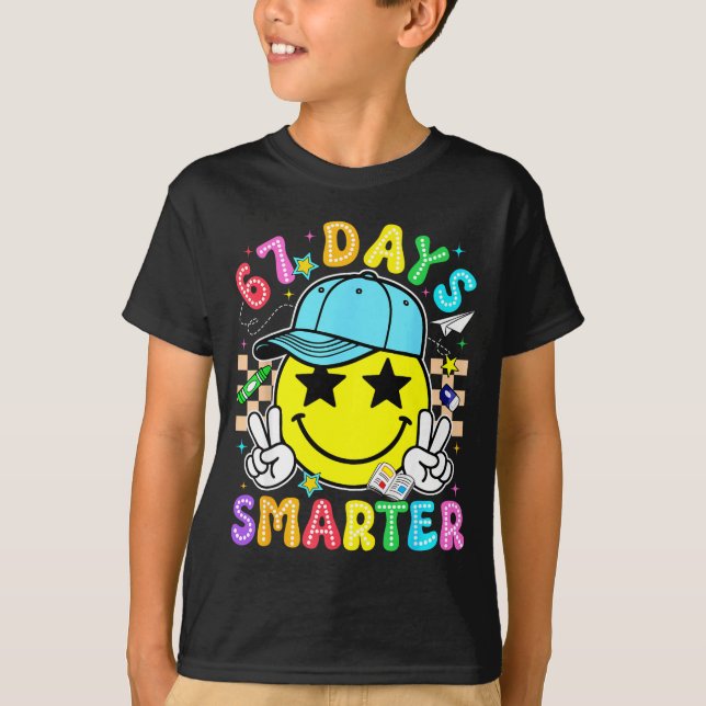 Camiseta 67th Day Of School 67 Days Smarter Teacher Boy Gir (Anverso)