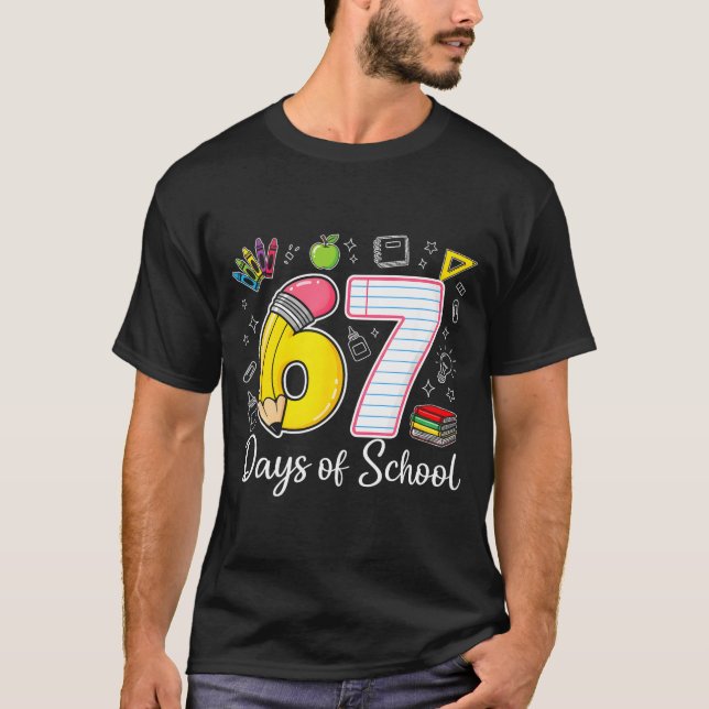 Camiseta 67th Day Of School 67 Six Seven Math Teacher Kids  (Anverso)