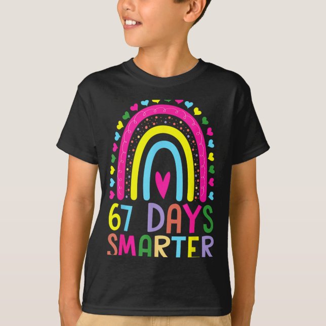 Camiseta 67th Day Of School Teacher 67 Days Smarter Rainbow (Anverso)