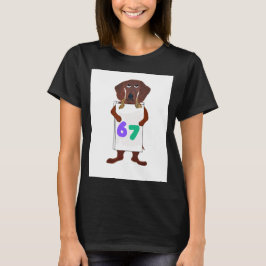 Camiseta 6 7 Dachshund doggie with funny sign 