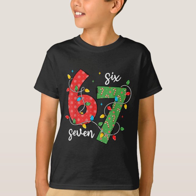 Camiseta 6 7 Six Seven Meme Xmas Lights Candy Cane Christma (Anverso)