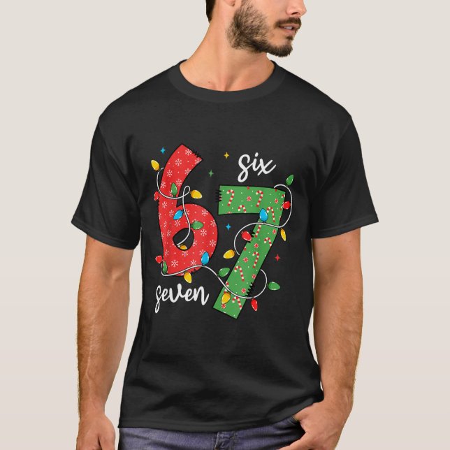 Camiseta 6 7 Six Seven Meme Xmas Lights Candy Cane Christma (Anverso)