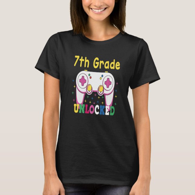 Camiseta 6th Grade Achieved 7th Grade Unlocked White Colorf (Anverso)