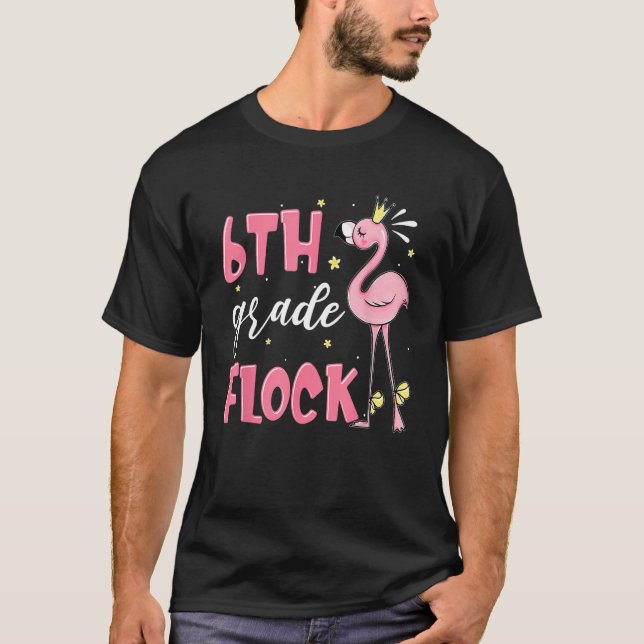 Camiseta 6th Grade Flock Flamingo Back To School Girls (Anverso)